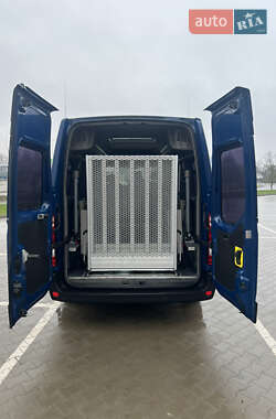 Грузопассажирский фургон Renault Master 2013 в 