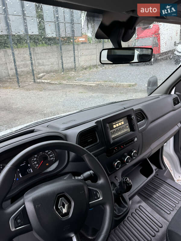 Другие грузовики Renault Master 2021 в Ровно