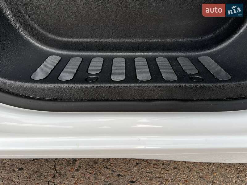 Грузовой фургон Renault Master 2021 в Киеве