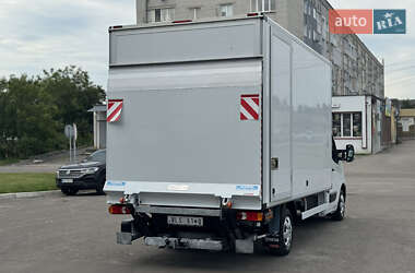 Грузовой фургон Renault Master 2021 в 