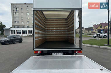 Грузовой фургон Renault Master 2021 в 