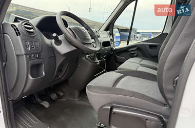 Грузовой фургон Renault Master 2018 в 