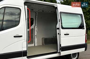 Грузовой фургон Renault Master 2021 в 