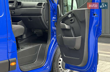 Грузовой фургон Renault Master 2021 в 