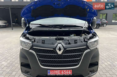 Грузовой фургон Renault Master 2021 в 
