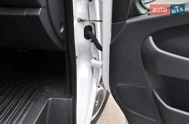 Грузовой фургон Renault Master 2020 в 