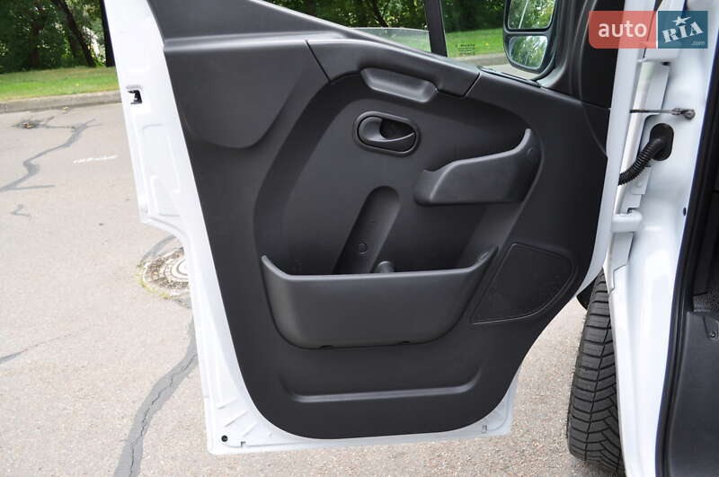 Грузовой фургон Renault Master 2020 в Киеве