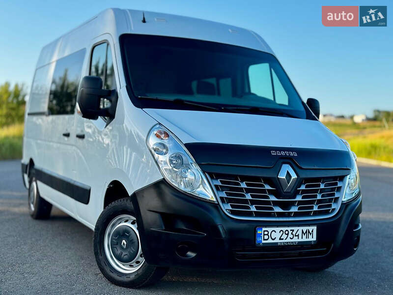 Грузовой фургон Renault Master 2015 в Дрогобыче