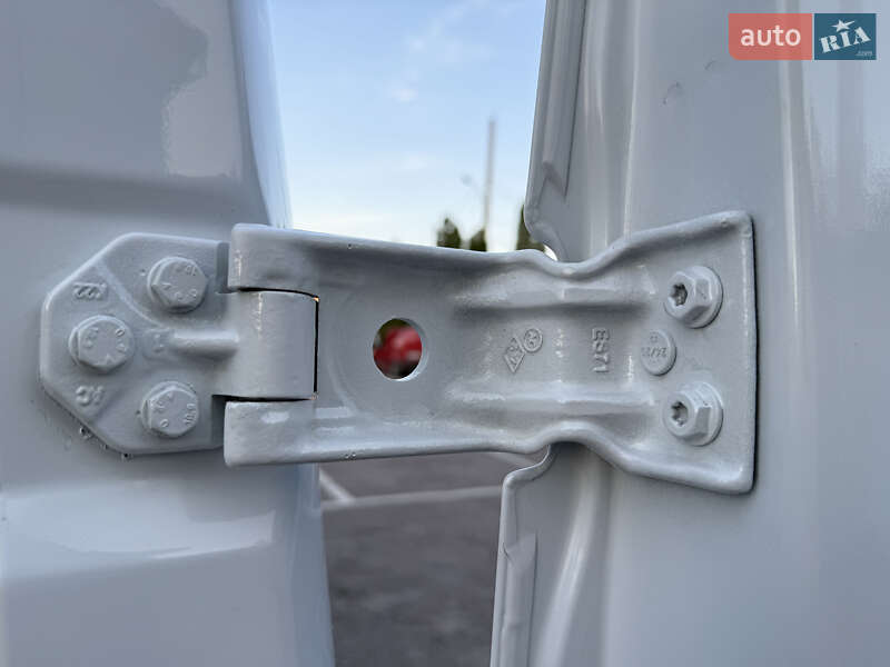Грузовой фургон Renault Master 2020 в Дубно
