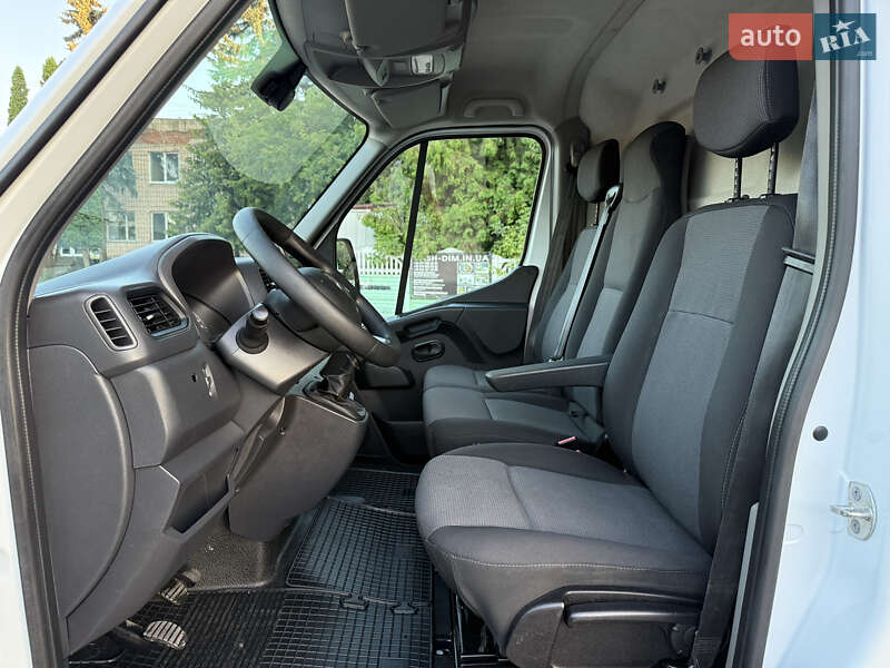 Грузовой фургон Renault Master 2020 в Дубно