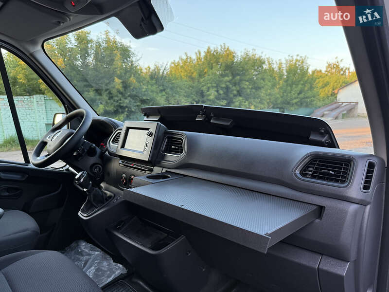 Грузовой фургон Renault Master 2020 в Дубно