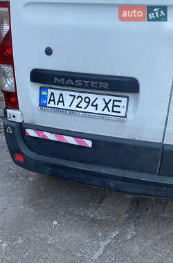 Грузовой фургон Renault Master 2014 в 