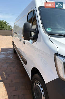 Грузовой фургон Renault Master 2021 в 