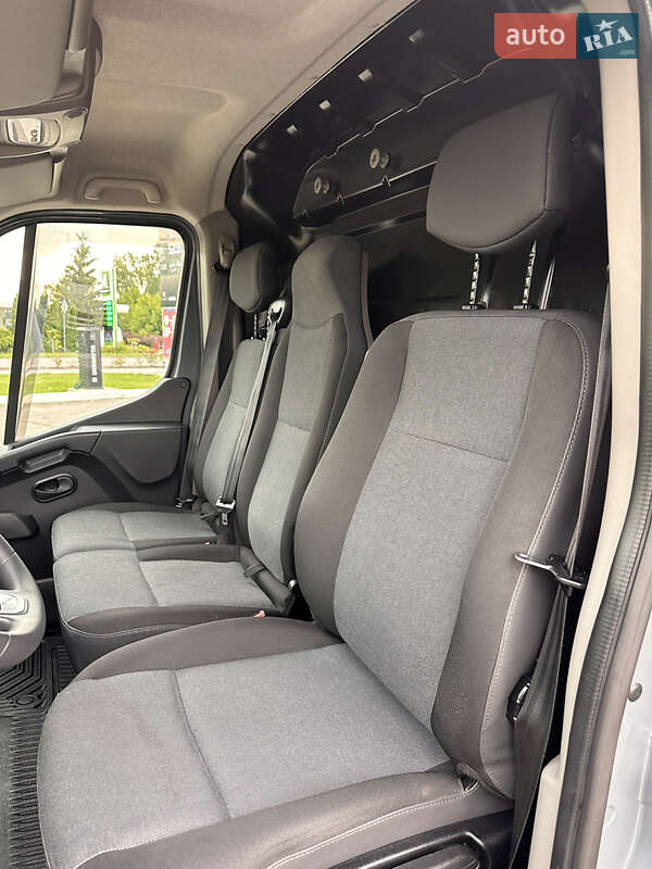 Грузовой фургон Renault Master 2020 в Дубно
