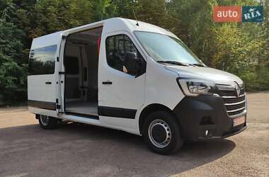 Грузовой фургон Renault Master 2020 в 