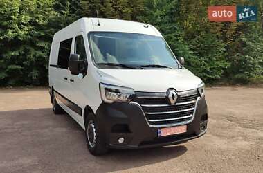 Грузовой фургон Renault Master 2020 в 