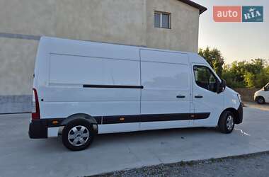 Грузовой фургон Renault Master 2022 в 