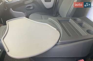 Грузовой фургон Renault Master 2016 в 