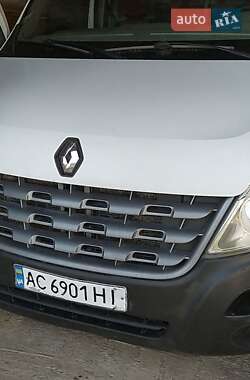 Грузовой фургон Renault Master 2011 в 