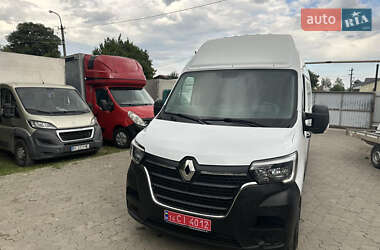 Грузопассажирский фургон Renault Master 2020 в 
