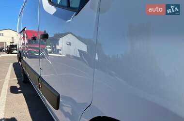 Грузовой фургон Renault Master 2020 в 