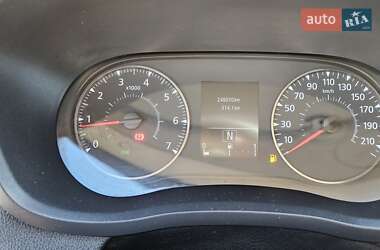 Грузовой фургон Renault Master 2021 в 