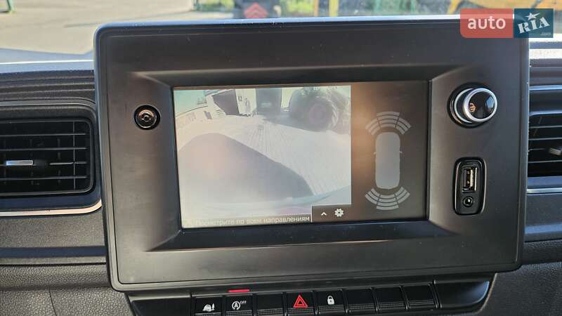 Вантажний фургон Renault Master 2021 в Радомишлі