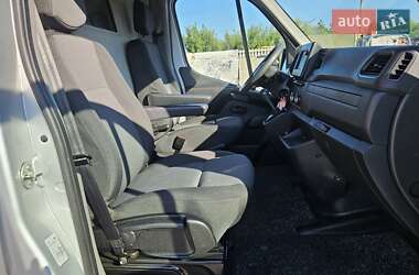 Грузовой фургон Renault Master 2021 в 