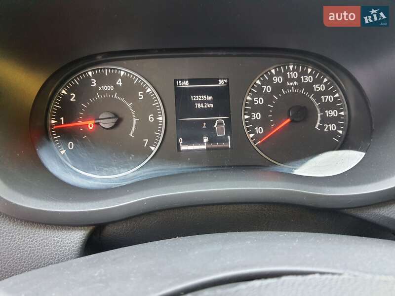 Вантажний фургон Renault Master 2019 в Кропивницькому