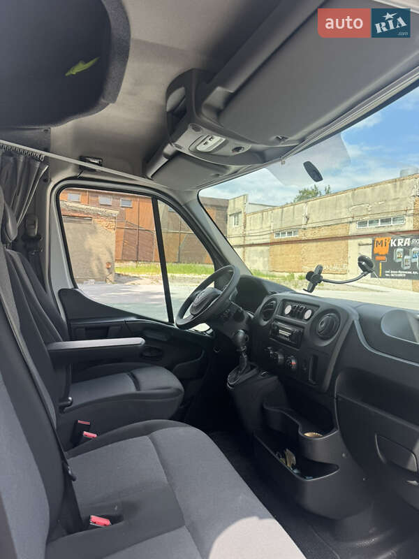 Автовоз Renault Master 2018 в Львове