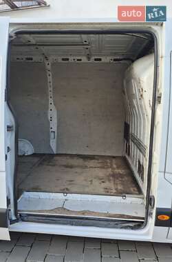 Вантажний фургон Renault Master 2014 в Дрогобичі