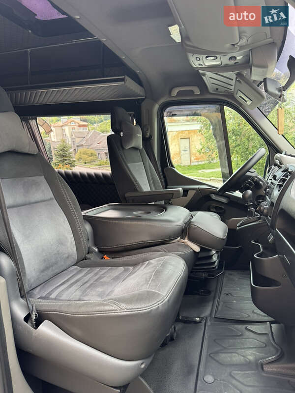 Грузопассажирский фургон Renault Master 2014 в Кременце