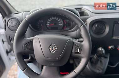 Грузопассажирский фургон Renault Master 2019 в 
