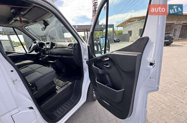 Грузовой фургон Renault Master 2021 в 