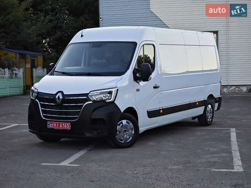 Грузовой фургон Renault Master 2021 в 