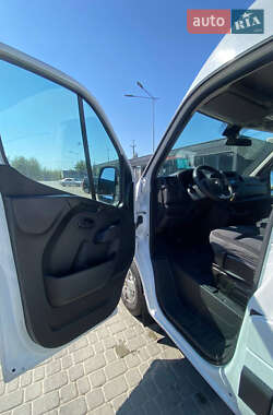 Грузовой фургон Renault Master 2019 в 