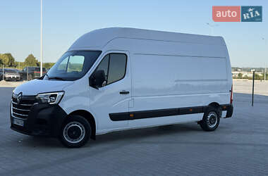 Грузовой фургон Renault Master 2021 в 