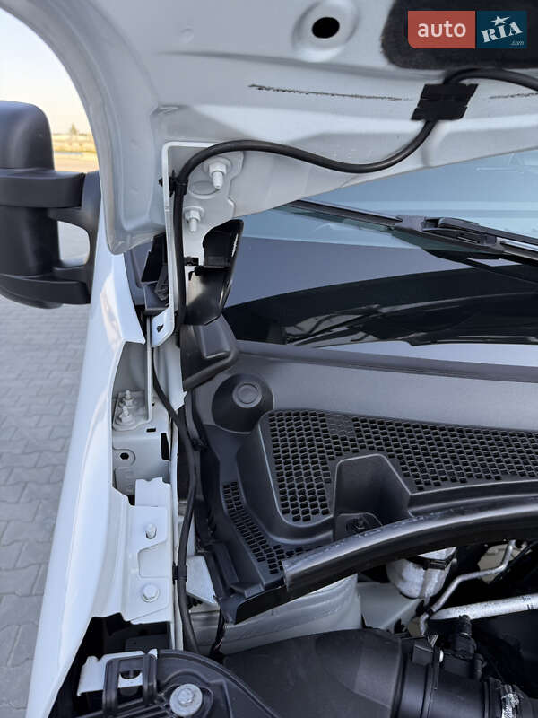 Грузовой фургон Renault Master 2021 в Дубно