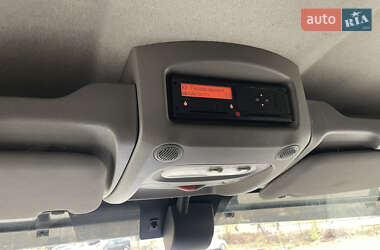 Грузопассажирский фургон Renault Master 2018 в 