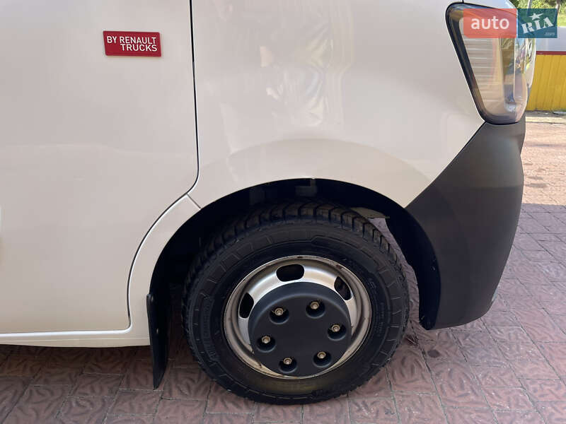 Грузовой фургон Renault Master 2022 в Дрогобыче
