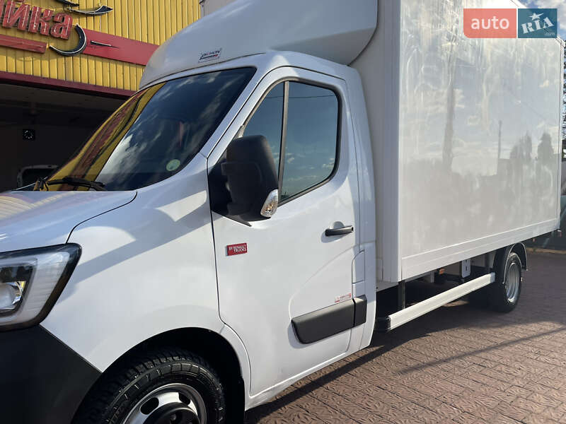 Грузовой фургон Renault Master 2022 в Дрогобыче