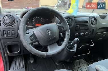 Грузовой фургон Renault Master 2015 в 