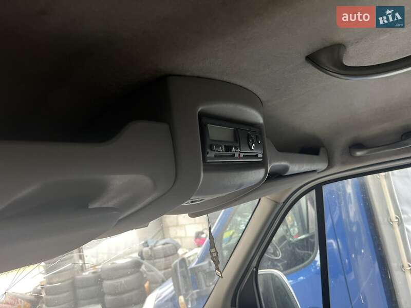 Грузовой фургон Renault Master 2013 в Луцке