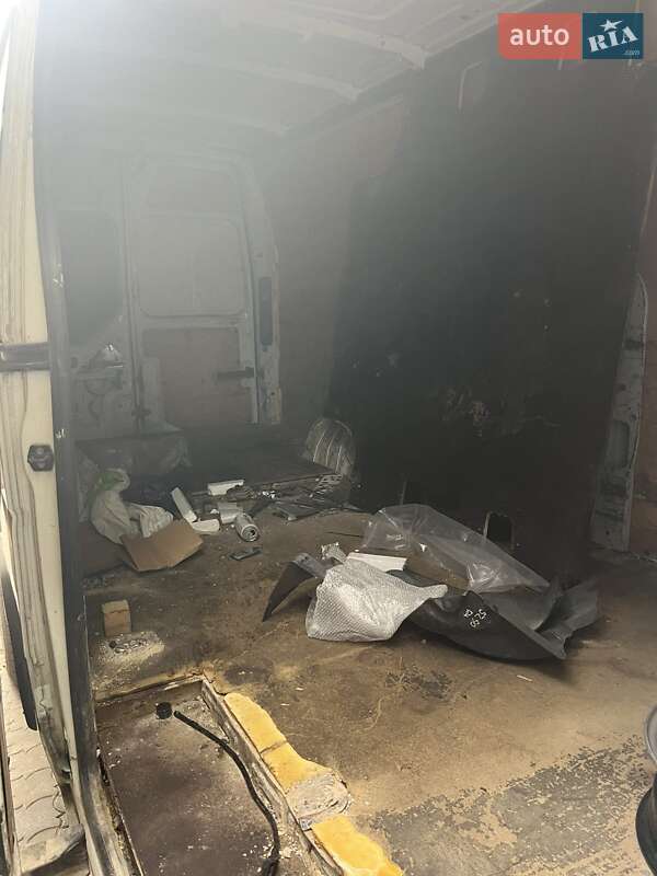 Грузовой фургон Renault Master 2013 в Луцке