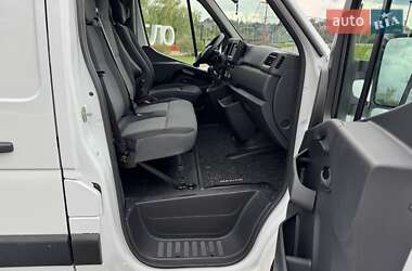 Грузовой фургон Renault Master 2020 в 