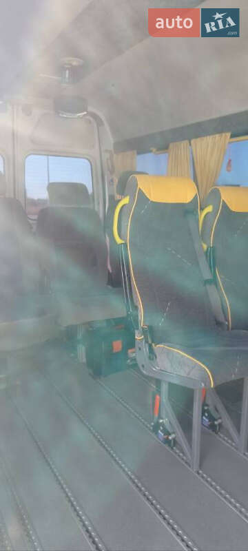 Микроавтобус Renault Master 2014 в Киеве