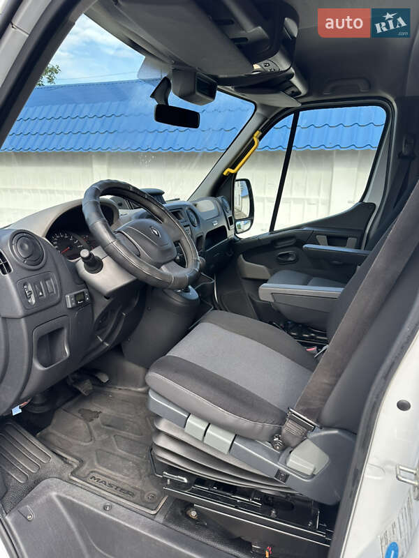 Мікроавтобус Renault Master 2014 в Радивиліві