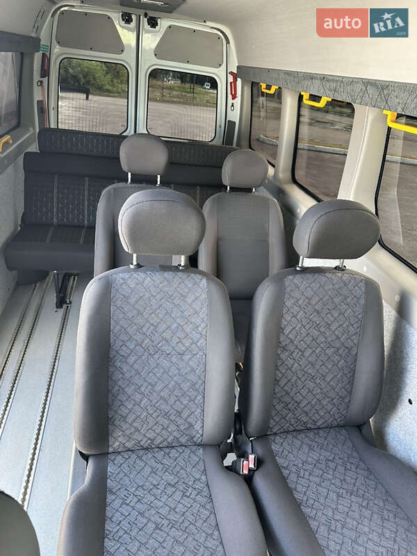 Мікроавтобус Renault Master 2014 в Радивиліві