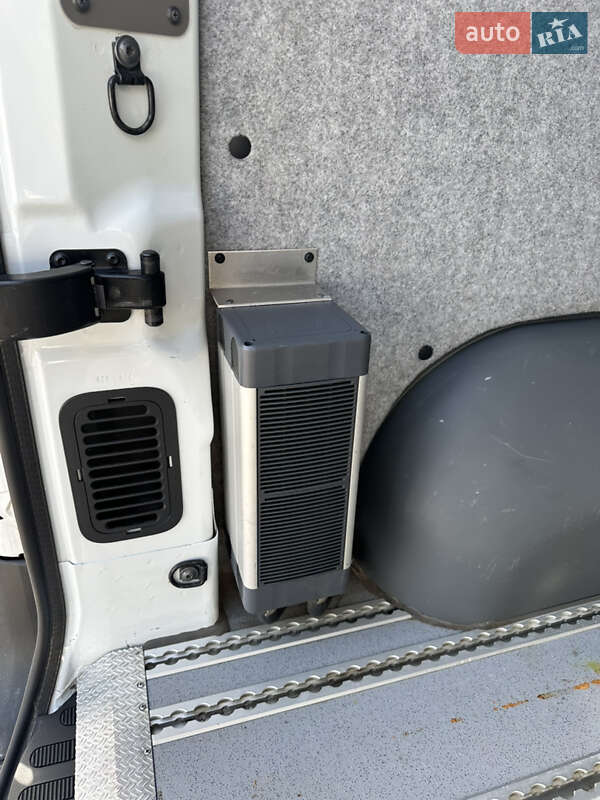 Мікроавтобус Renault Master 2014 в Радивиліві