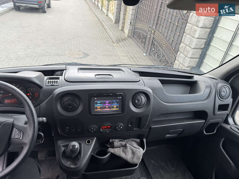 Грузовой фургон Renault Master 2018 в Луцке